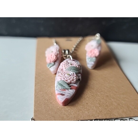 Multicolored Floral Polymer Clay Jewelry Set, NEW - Picture 5 of 10